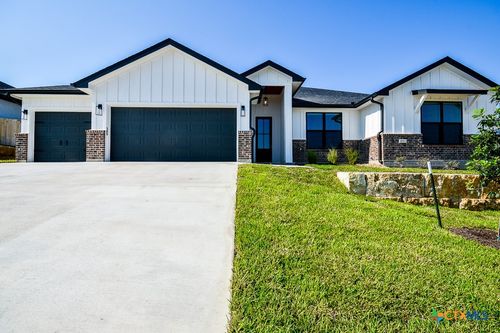 8702 Kayla Christine Dr, Killeen, TX, 76542-6992 | Card Image