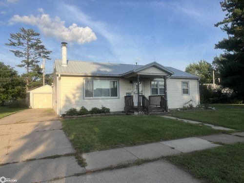 1005 S 5th St, Fairfield, IA, 52556-3934 | Card Image