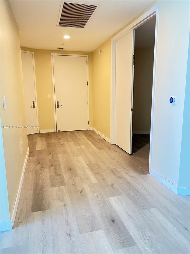 APT-707 - 16001 Collins Ave, Condo with 3 bedrooms, 3 bathrooms and null parking in Sunny Isles Beach FL | Image 27