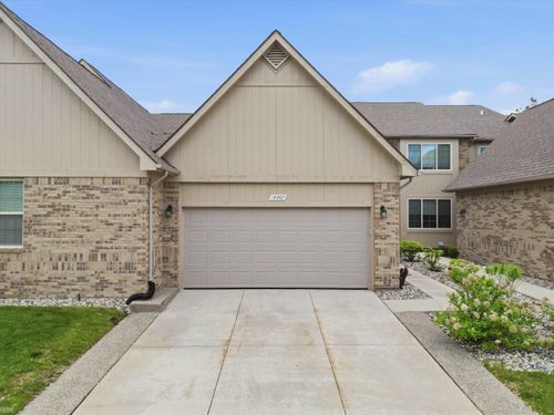 14967 Stoney Brook Dr W, Shelby Township, MI, 48315-5575 | Card Image