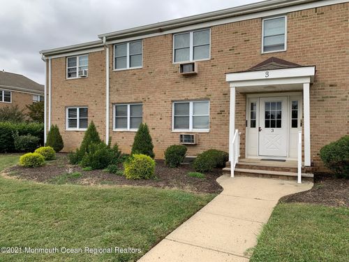 c-3 Windsor Ter, Freehold, NJ, 07728-3237 | Card Image