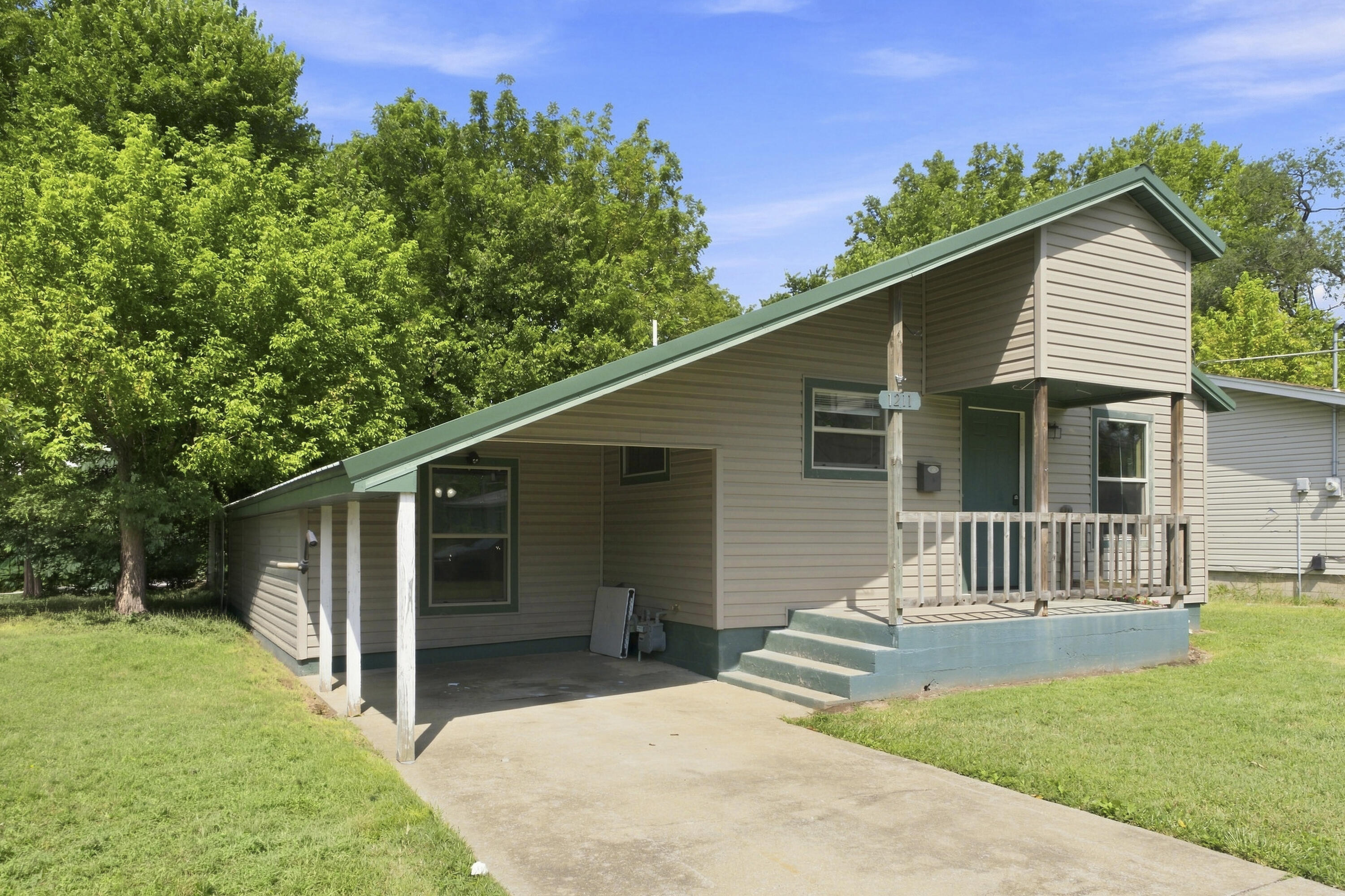 Residential in Springfield 3