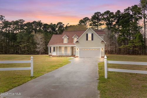 404 California Cutoff, Jacksonville, NC, 28546-9288 | Card Image