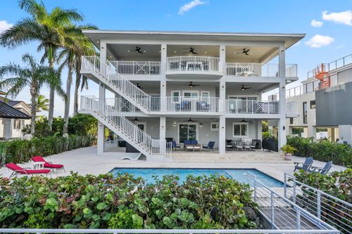 66 S Andros Rd, Key Largo, FL, 33037-5000 | Card Image