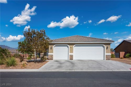 91 Spruce Lane, Pahrump, NV, 89048 | Card Image