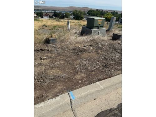 55 Roosevelt Ave, Umatilla, OR, 97882 | Card Image