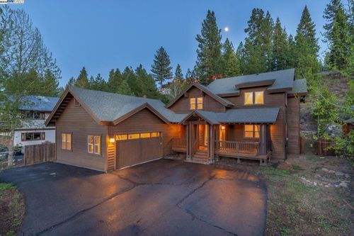 10023 S River St, Truckee, CA, 96161-0301 | Card Image