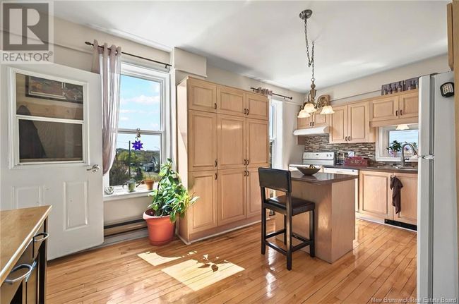 25 Central St, House other with 5 bedrooms, 3 bathrooms and null parking in Campbellton NB | Image 10