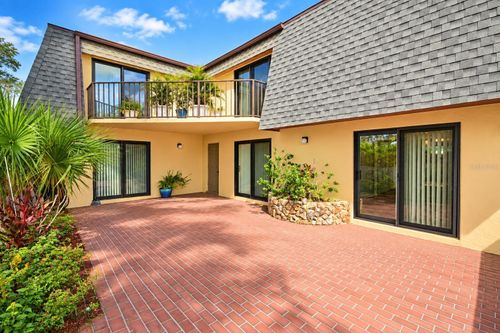 18 Cedar Dunes Dr, NEW SMYRNA BEACH, FL, 32169-3863 | Card Image