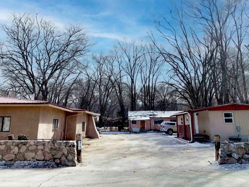 313AB 315 317 Montoya Street, Taos, NM, 87571 | Card Image