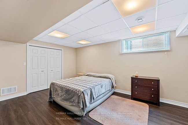 1047 Interlake Dr, House other with 5 bedrooms, 3 bathrooms and 4 parking in Oshawa ON | Image 44