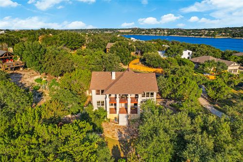 700 Augusta Cir N, Lago Vista, TX, 78645-8701 | Card Image