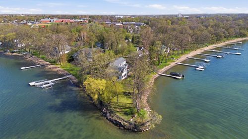 611 N Shore Drive, Detroit Lakes, MN, 56501 | Card Image