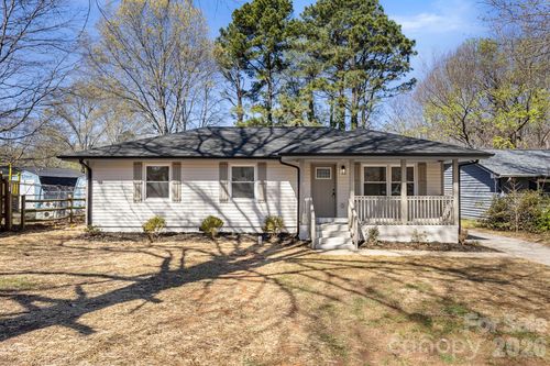 3319 Fincher Blvd, Charlotte, NC, 28269-4450 | Card Image
