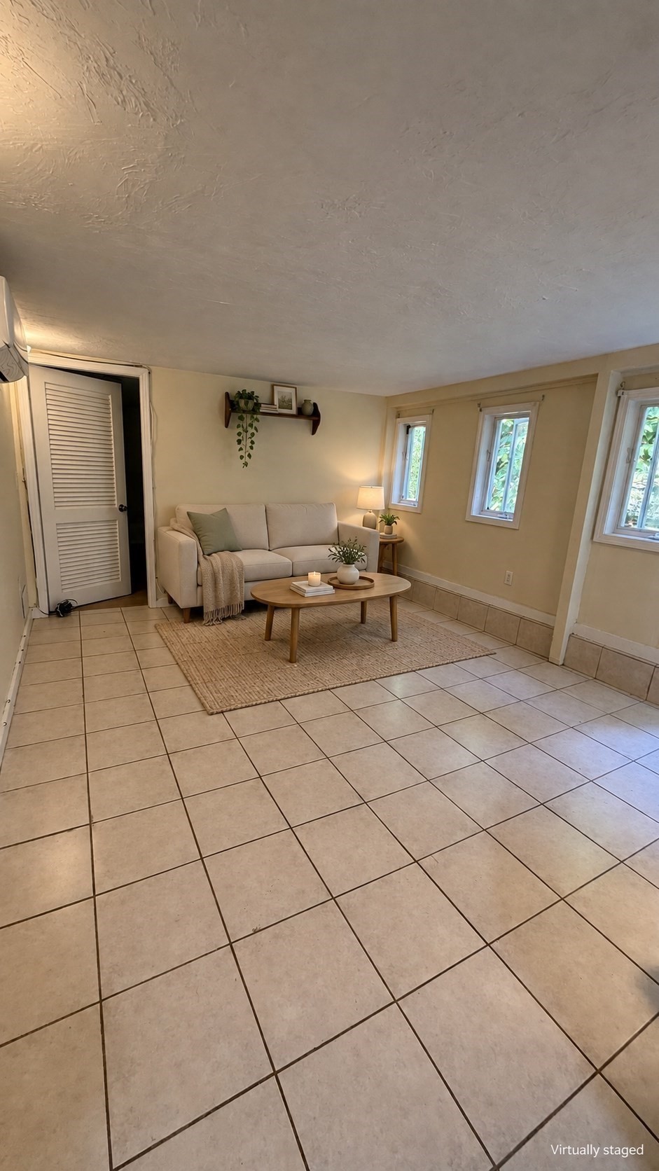 Residential Lease in Southborough 4