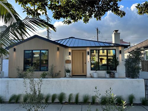 285 Ravenna Dr, Long Beach, CA, 90803-3613 | Card Image