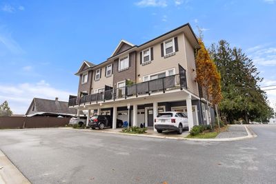 13 - 1950 Salton Rd, Townhouse with 3 bedrooms, 2 bathrooms and 2 parking in Abbotsford BC | Image 2