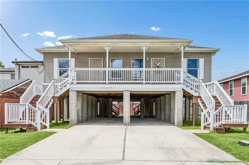 5728 30 Marigny Street, New Orleans, LA, 70122 | Card Image
