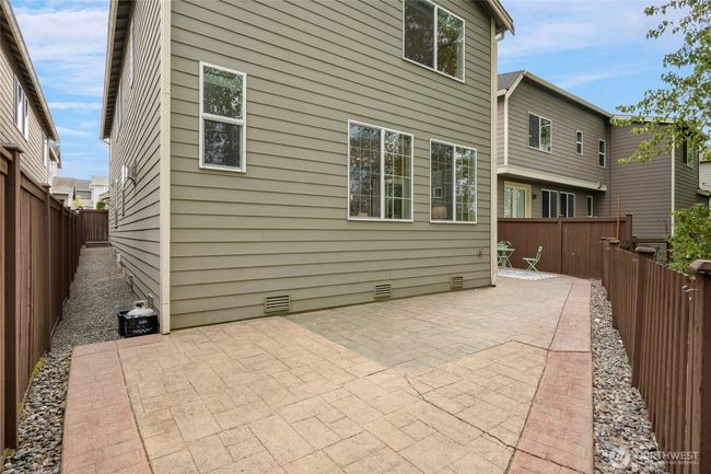 18307 38 Th Dr Se, Townhouse with 4 bedrooms, 3 bathrooms and 2 parking in Bothell WA | Image 22