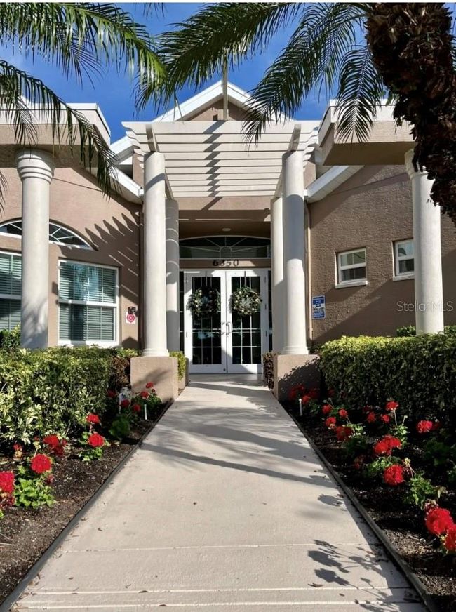 5966 Willows Bridge Loop, House other with 4 bedrooms, 4 bathrooms and null parking in ELLENTON FL | Image 47