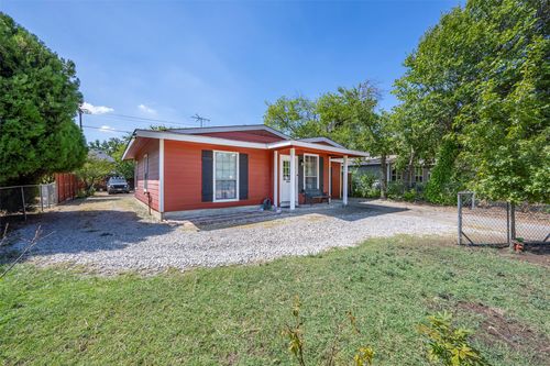 1616 Beaumont St, Fort Worth, TX, 76106-3904 | Card Image