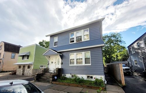 87 Bedford St, East Orange, NJ, 07018-1807 | Card Image