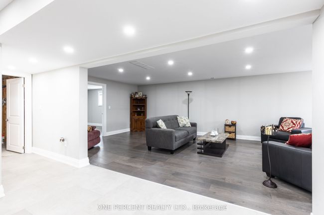 58 Mckenzie St, House other with 5 bedrooms, 3 bathrooms and 4 parking in Madoc ON | Image 29