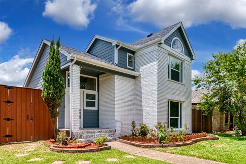 10427 Woodleaf Dr, Dallas, TX, 75227-7645 | Card Image