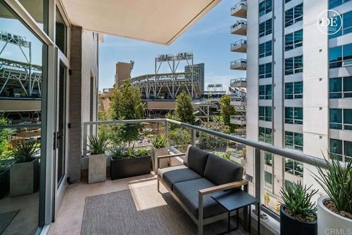 602-206 Park Boulevard, San Diego, CA, 92101 | Card Image