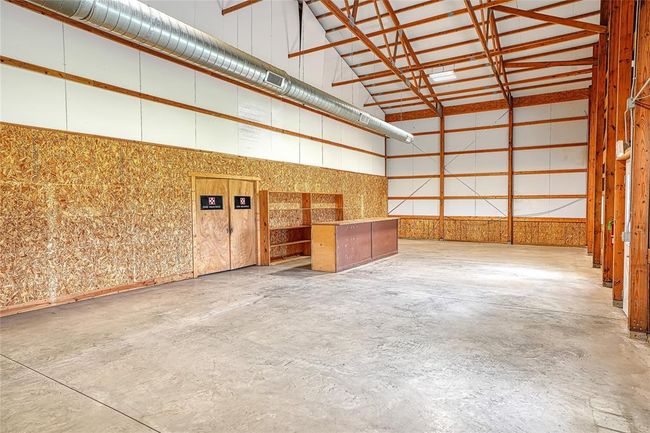 23003 N Frontage Rd, Home with 0 bedrooms, 0 bathrooms and null parking in Clinton OK | Image 12
