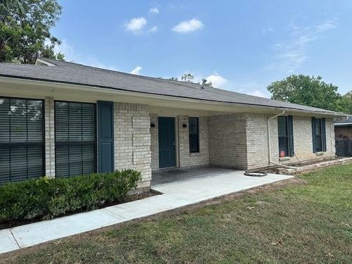 609 Llano St, Pasadena, TX, 77504-1524 | Card Image
