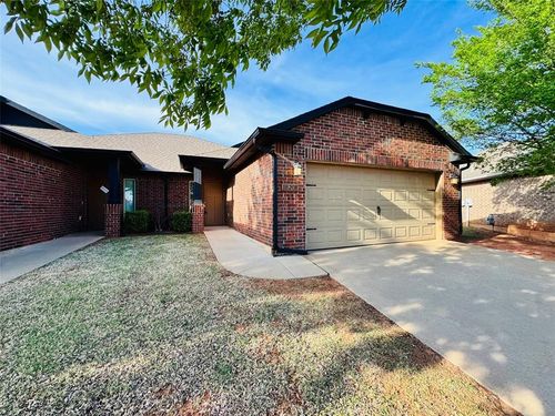 18208 Manera Way, Edmond, OK, 73012 | Card Image
