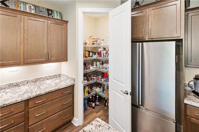 380 Falcon Way, House other with 4 bedrooms, 4 bathrooms and null parking in Hoschton GA | Image 13