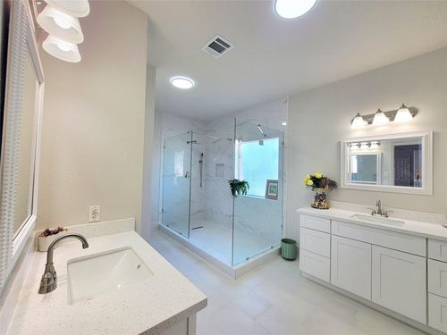 12014 Natural Bridges Ln, Sugar Land, TX, 77498 | Card Image