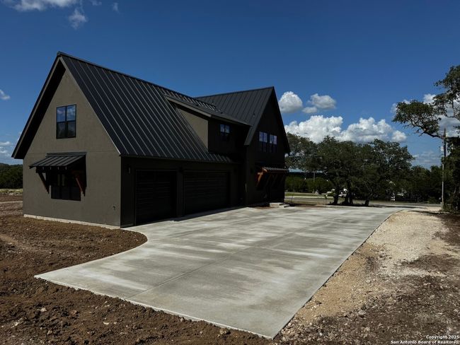166 Restless Wind, House other with 4 bedrooms, 5 bathrooms and null parking in Spring Branch TX | Image 4