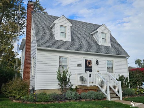 425 Parkwood Ave, Monroe, MI, 48162-2950 | Card Image