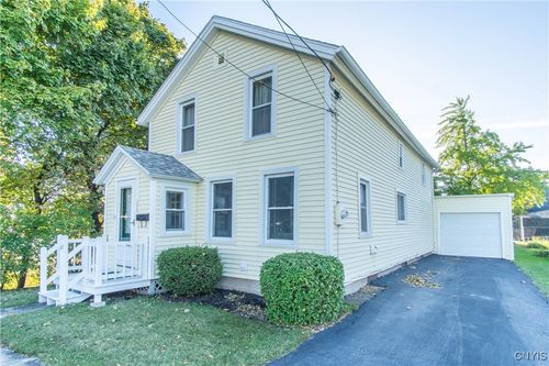 135 Jane St, Clayton, NY, 13624-1105 | Card Image