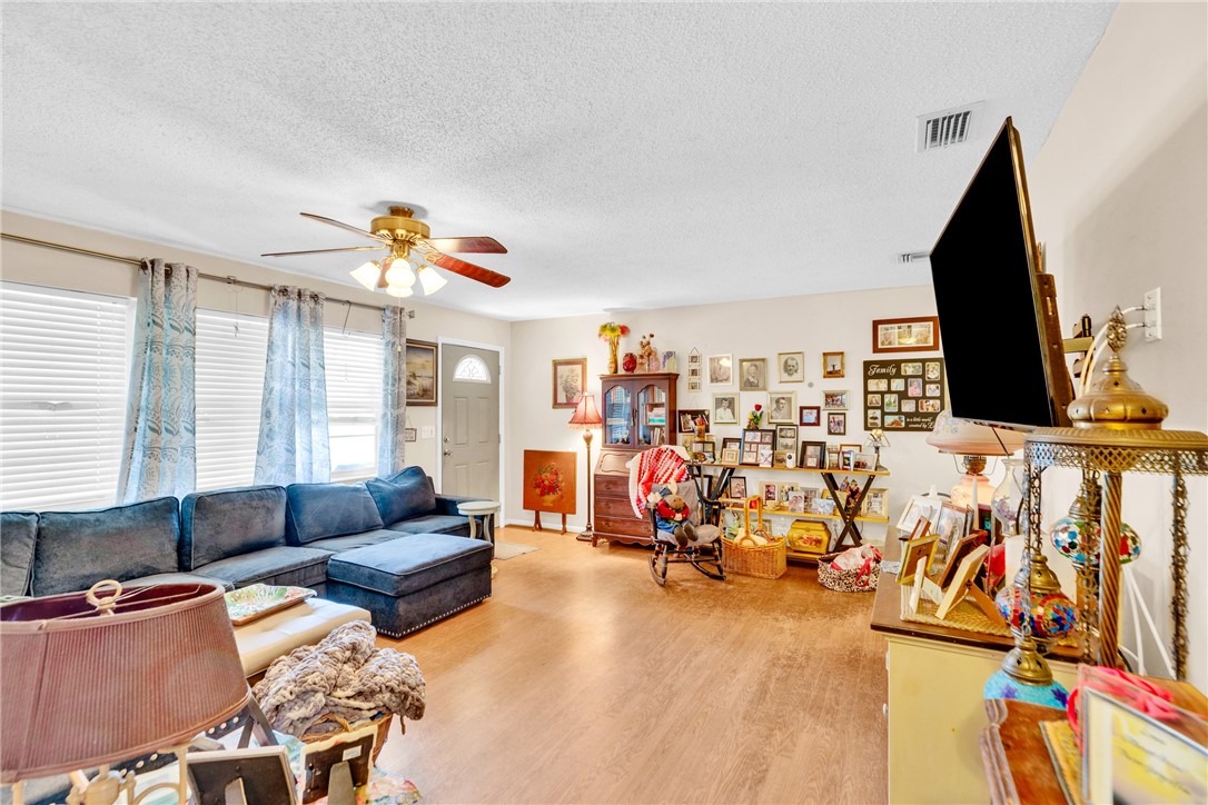 Residential in Sebastian 4