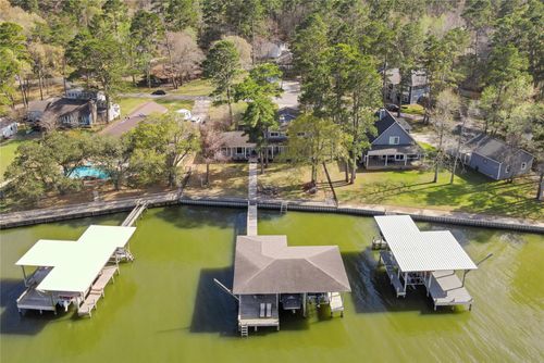 40 Pebble Beach Cir, Coldspring, TX, 77331-3012 | Card Image