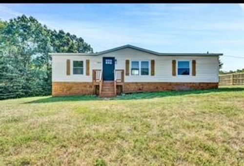 7810 Edwardsville Rd, Hardy, VA, 24101-5272 | Card Image