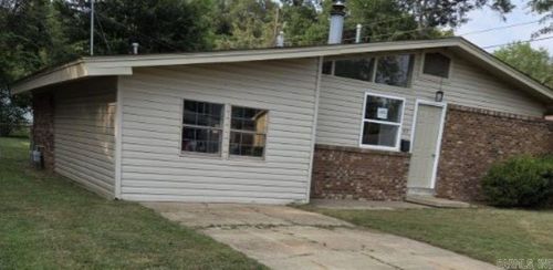 612 Beechwood St, West Helena, AR, 72390-2010 | Card Image
