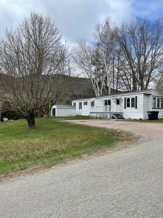 19 West St, House other with 2 bedrooms, 1 bathrooms and null parking in Waterbury VT | Image 19