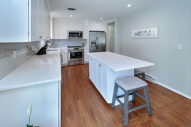 21 Thistle Rd, House other with 4 bedrooms, 3 bathrooms and null parking in Norwalk CT | Image 13