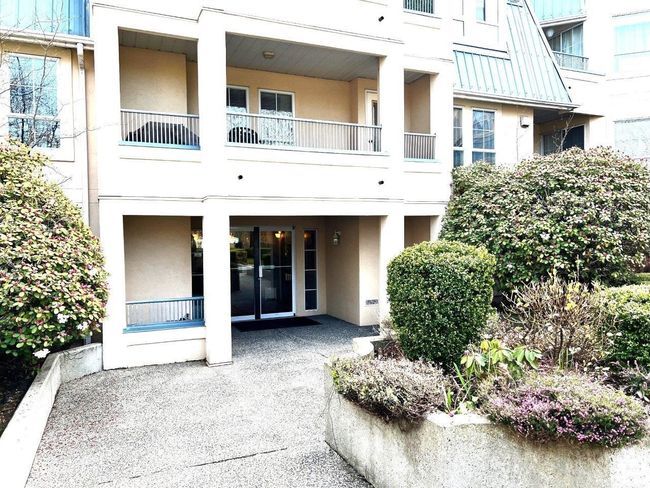 214 - 295 Schoolhouse Street, Condo with 1 bedrooms, 1 bathrooms and 1 parking in Coquitlam BC | Image 2