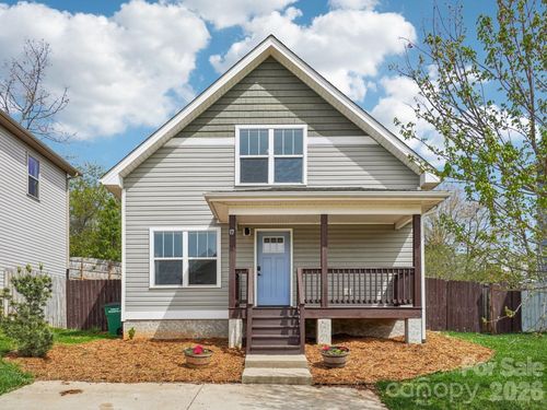 17 Yarrow Meadow Rd, Weaverville, NC, 28787-0639 | Card Image