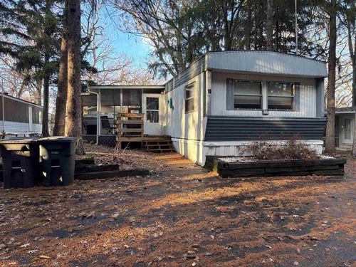 10P Shady Pines Road, LAKE MILLS, WI, 53551 | Card Image