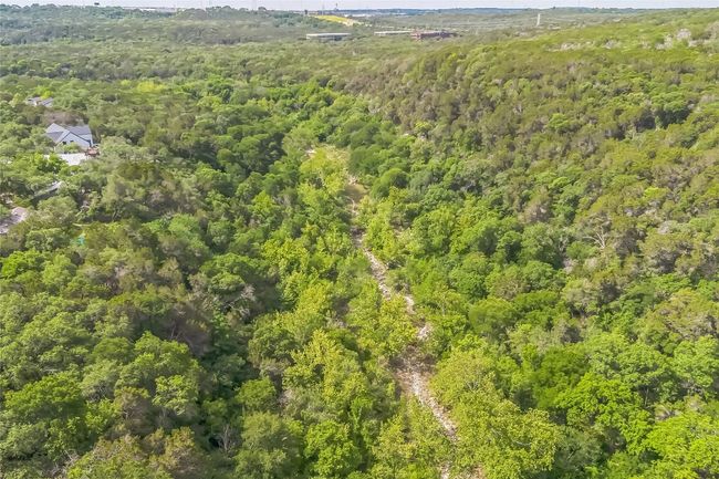 Aerial view of Barton Creek, its a 5 minute walk to the Gus Fruh entrance | Image 34