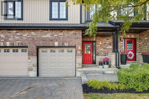 2249 Blackwater Rd, London, ON, N5X0L8 | Card Image
