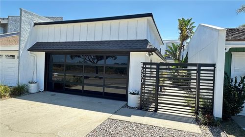 4630 Eastbourne Bay, Oxnard, CA, 93035-3703 | Card Image