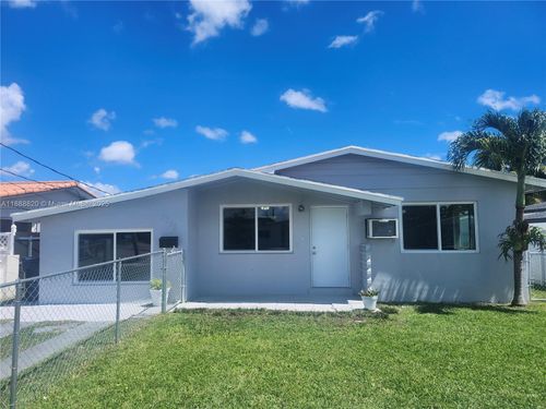 3245 Sw 88th Ct, Miami, FL, 33165-4221 | Card Image